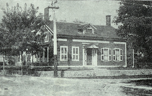 Hemingway House, Lake Orion